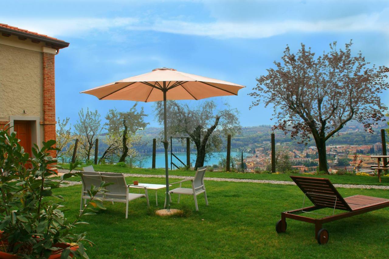 Agriturismo Podere Nigriano 萨罗 外观 照片
