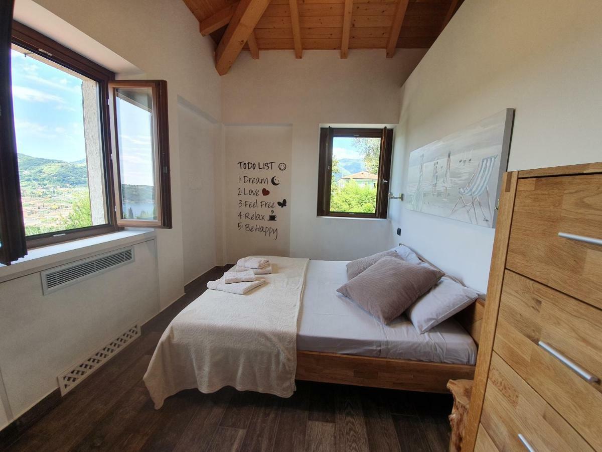 Agriturismo Podere Nigriano 萨罗 外观 照片