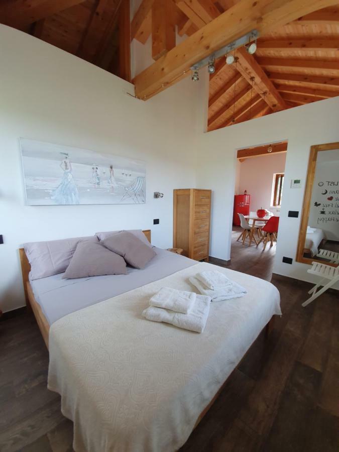 Agriturismo Podere Nigriano 萨罗 客房 照片